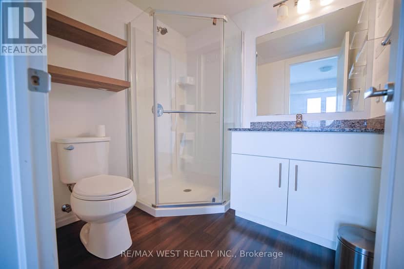 207 - 108 Summit Ridge Drive — photo 12 of 15