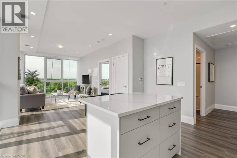 60 CHARLES Street W Unit# 705 — photo 16 of 29