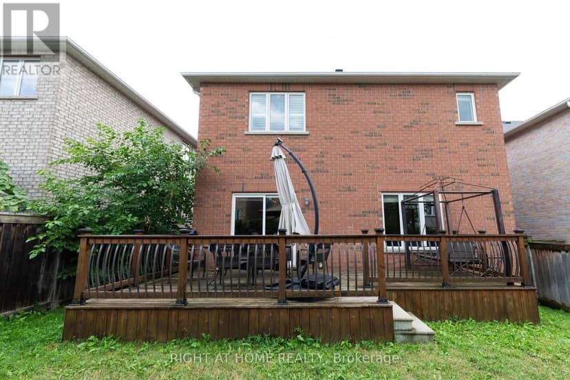 182 Maurier Boulevard — photo 32 of 37