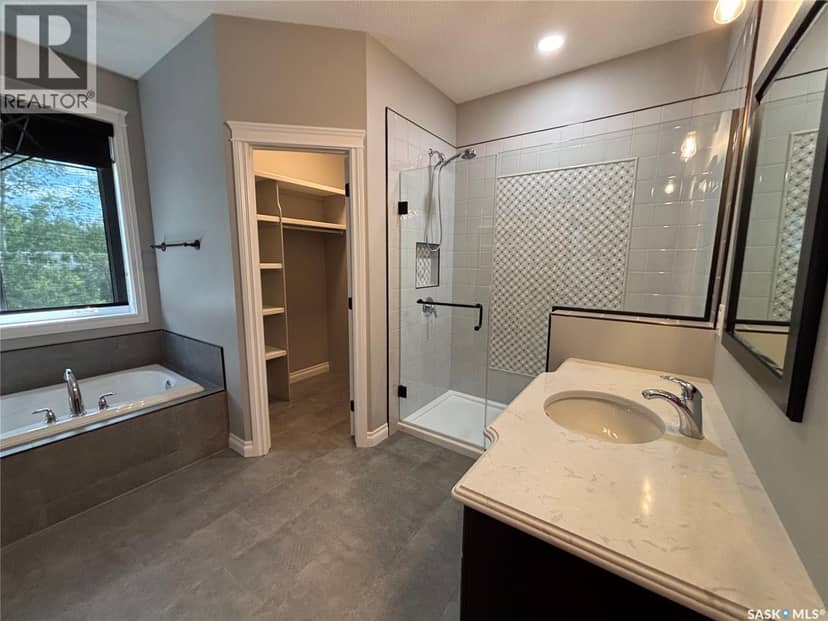 214 Hillside DRIVE — photo 20 of 40