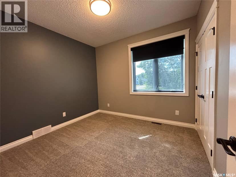 214 Hillside DRIVE — photo 25 of 40