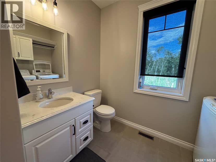 214 Hillside DRIVE — photo 29 of 40