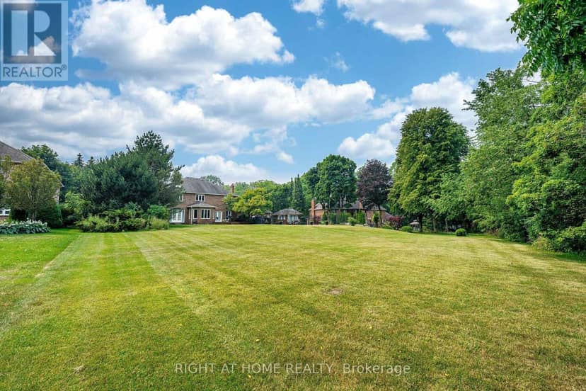 9 Glenridge Drive — photo 39 of 40