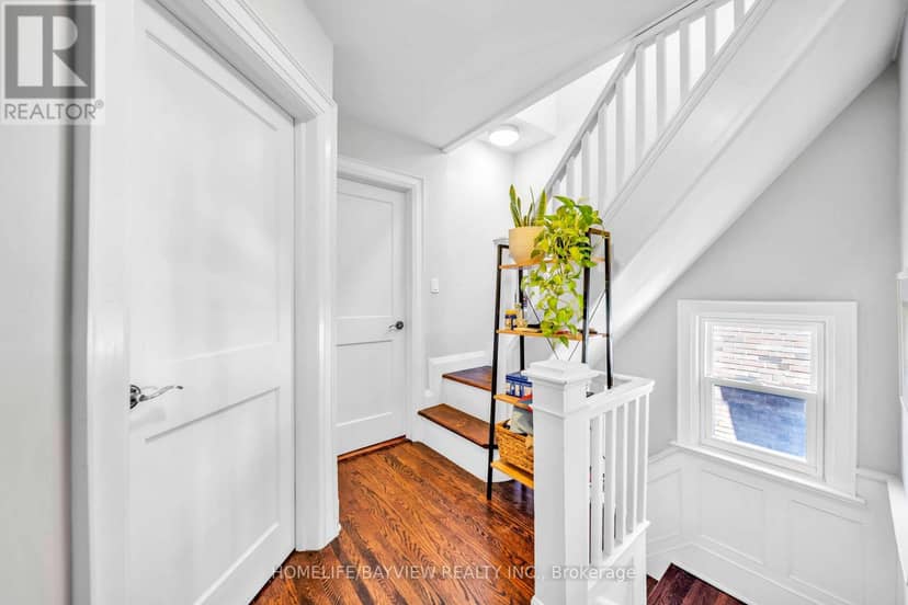 131 Heddington Avenue — photo 18 of 40