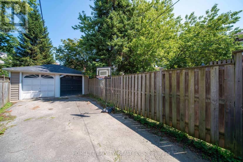 131 Heddington Avenue — photo 30 of 40