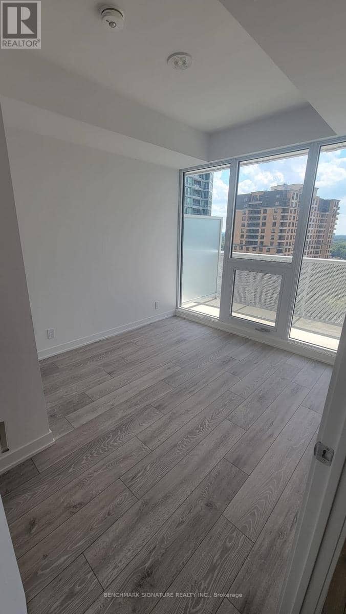 1312 - 15 Holmes Avenue — photo 4 of 13