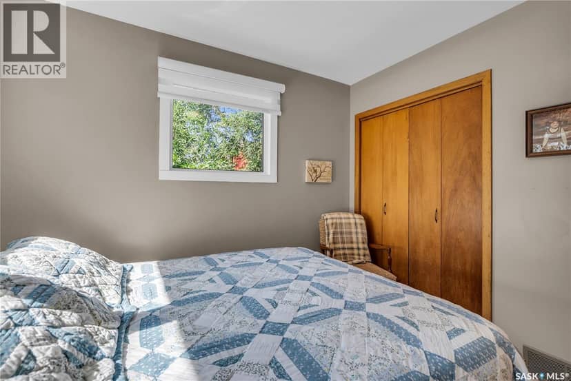 604 King STREET — photo 25 of 40