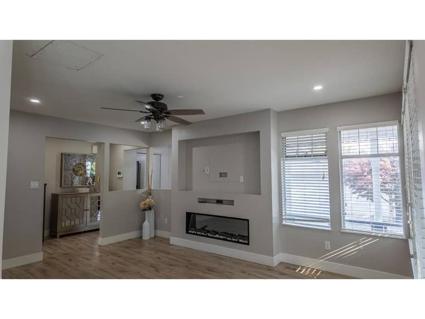 6096 Killarney Drive, Surrey, photo 5