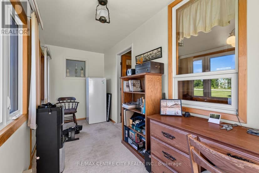 441408 Concession 21 Road — photo 21 of 40