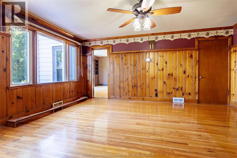 10585 Boundary LINE, Kent Bridge, photo 7
