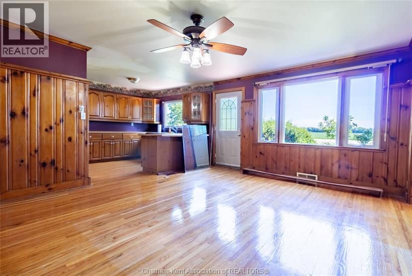 10585 Boundary LINE, Kent Bridge, photo 8
