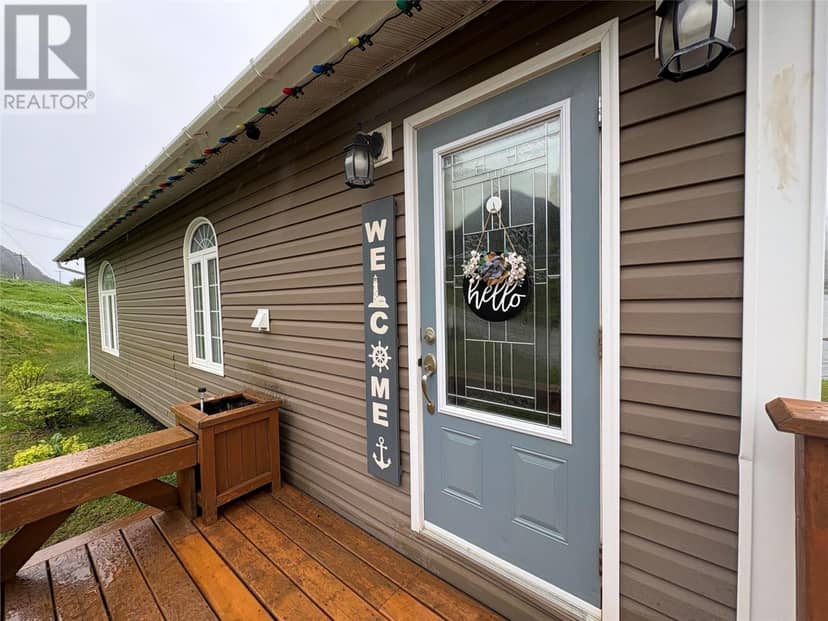 145 Main Street — photo 4 of 40