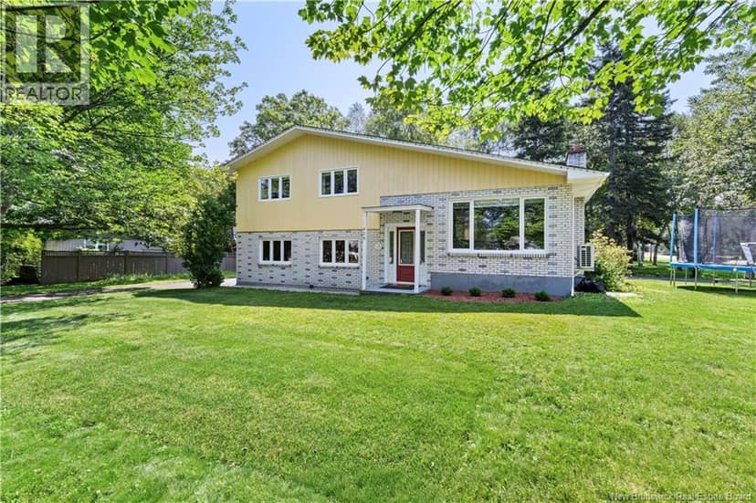 429 Beauport Street — photo 1 of 33