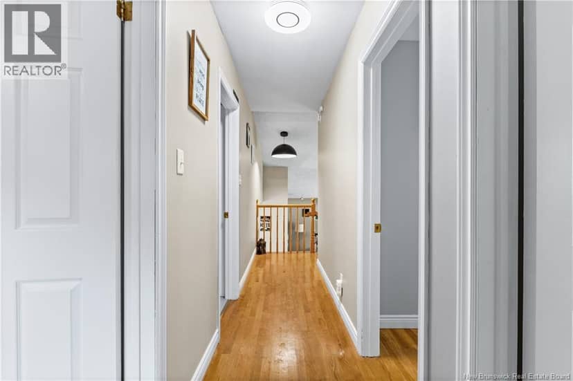 429 Beauport Street — photo 17 of 33