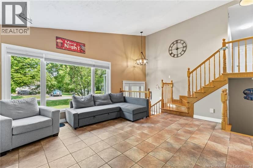 429 Beauport Street — photo 7 of 33