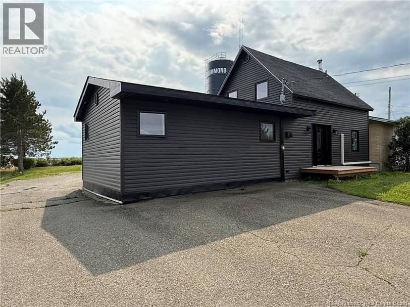 1522 Tobique Road — photo 35 of 39