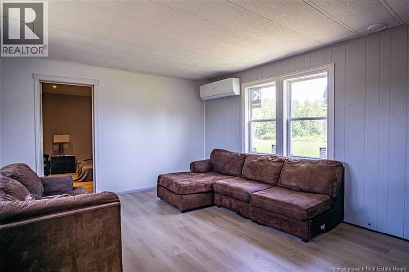 423 Route 105, Maugerville, photo 5