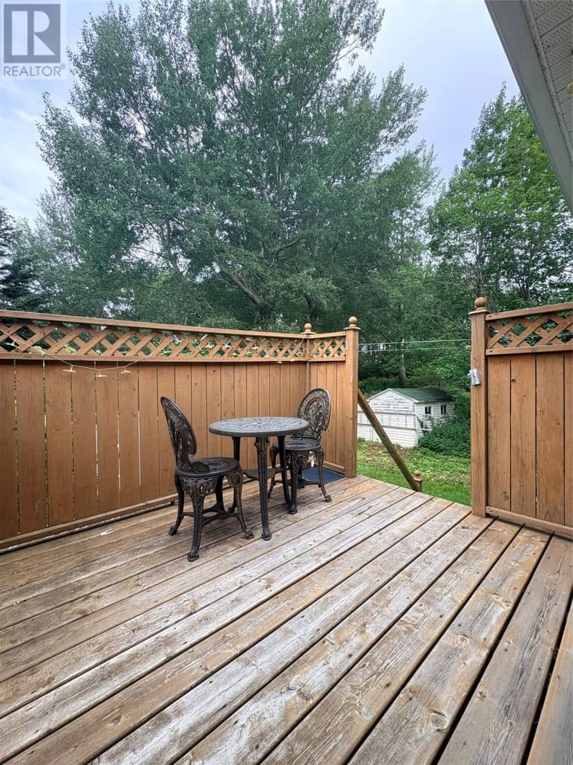 71 Premier Drive — photo 26 of 40