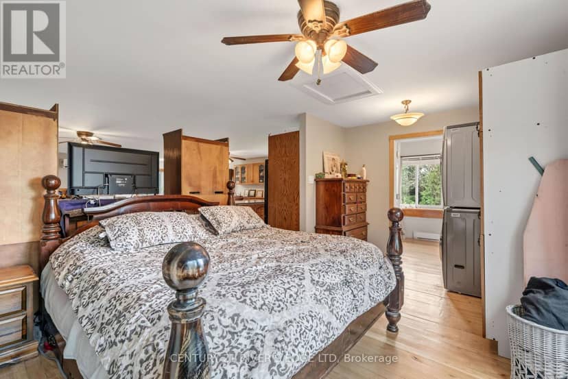 184 8th Line Road — photo 38 of 40