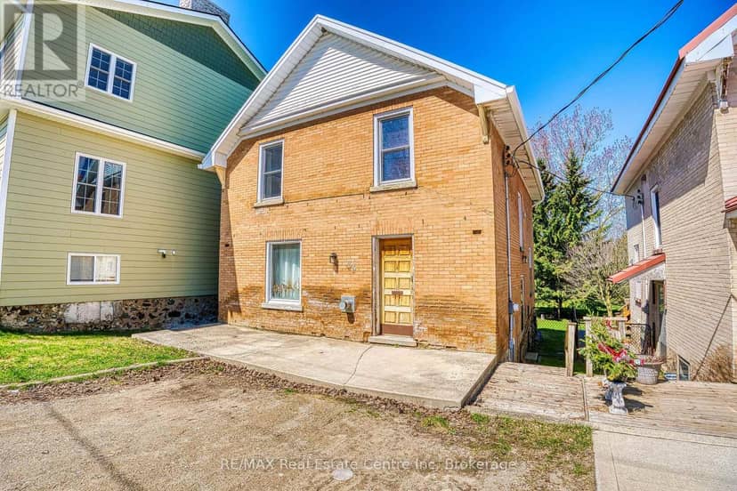 34 Wellington Street, Mapleton, photo 2