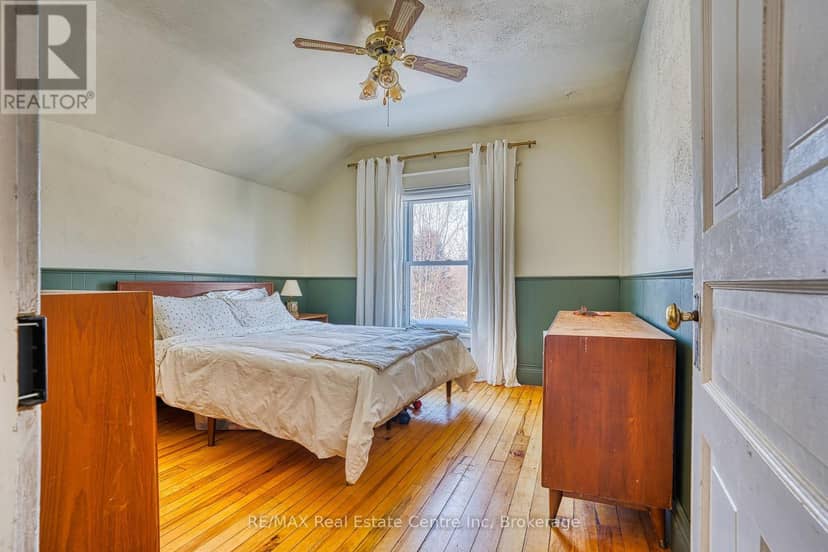 34 Wellington Street — photo 28 of 37