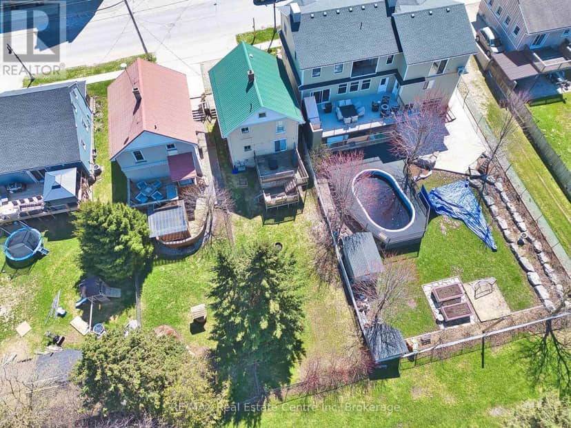 34 Wellington Street — photo 36 of 37