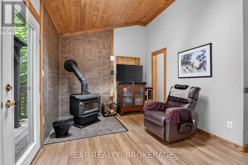 5505 Rideau Road — photo 11 of 40