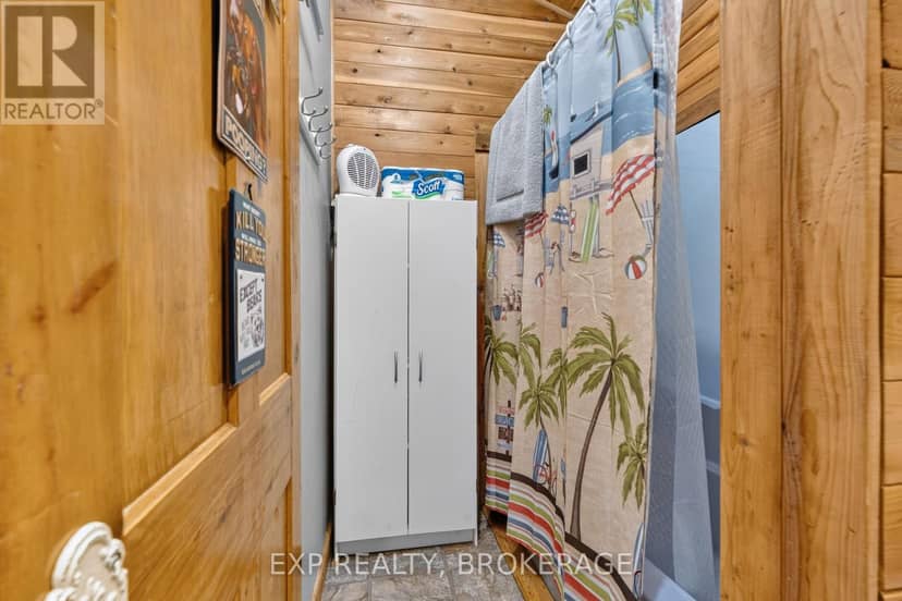 5505 Rideau Road — photo 17 of 40