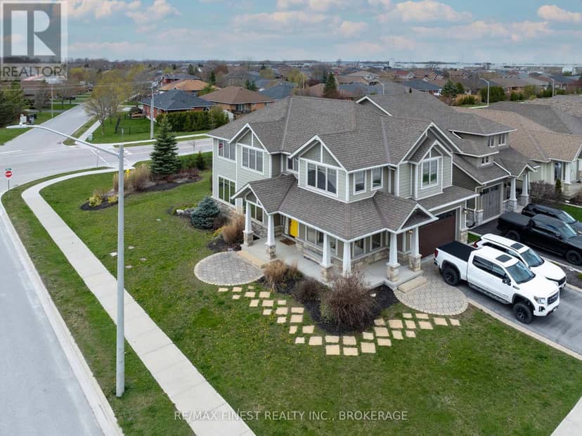 64 Tessa Boulevard — photo 2 of 40