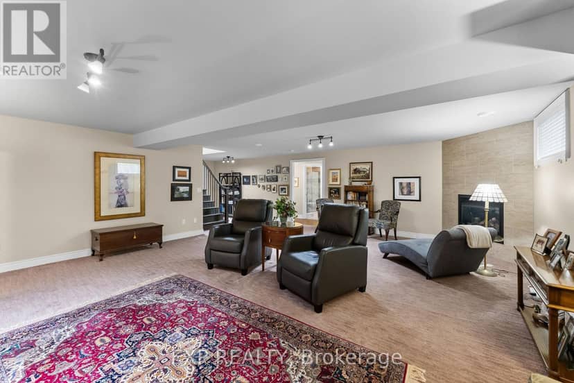 6 Creekside Drive — photo 33 of 40