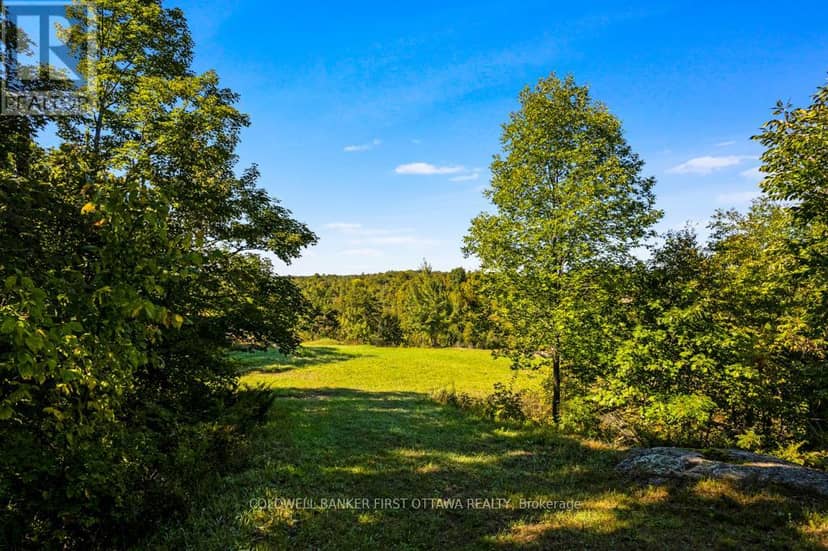 16 Grey Owl Road — photo 5 of 18