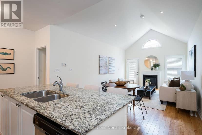 81 Kari Crescent — photo 15 of 40