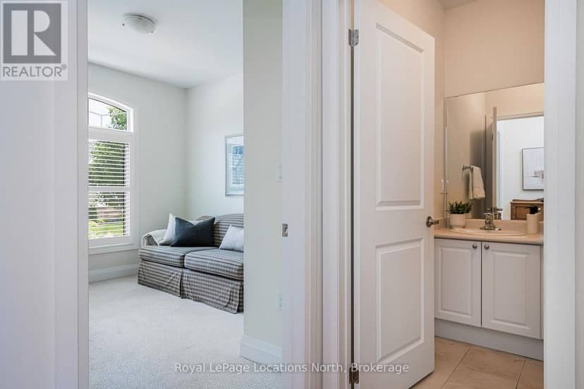 81 Kari Crescent — photo 26 of 40