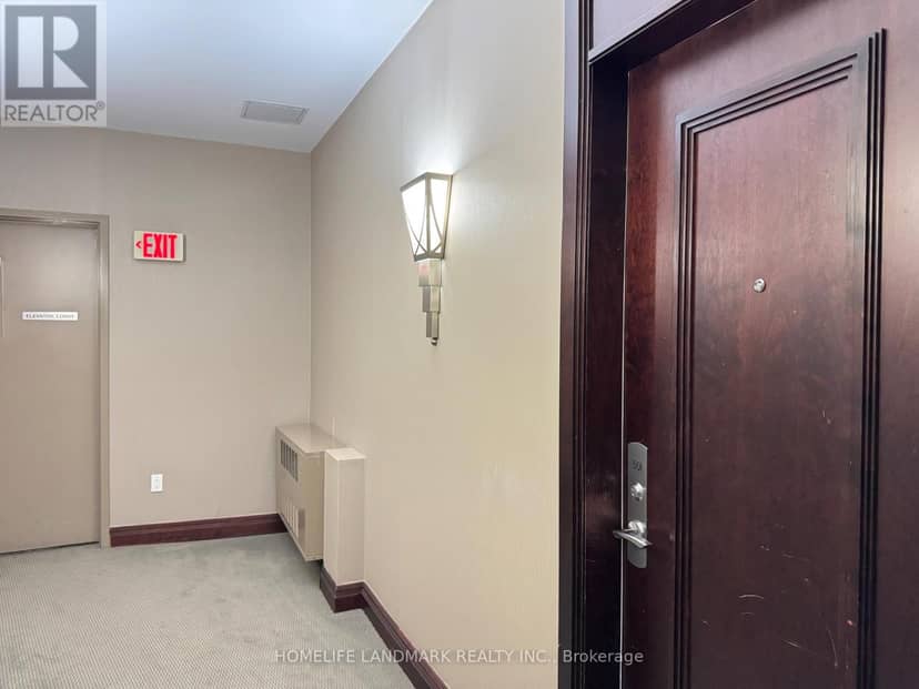 501 - 35 Balmuto Street — photo 5 of 26