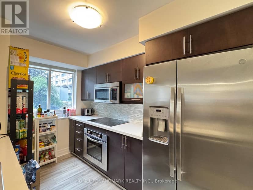 501 - 35 Balmuto Street — photo 7 of 26