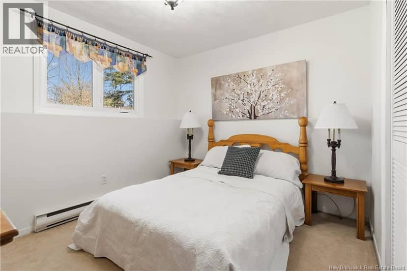 35 Firwood Crescent — photo 30 of 40