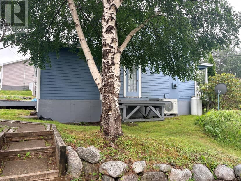 79 Harbour Drive — photo 13 of 40