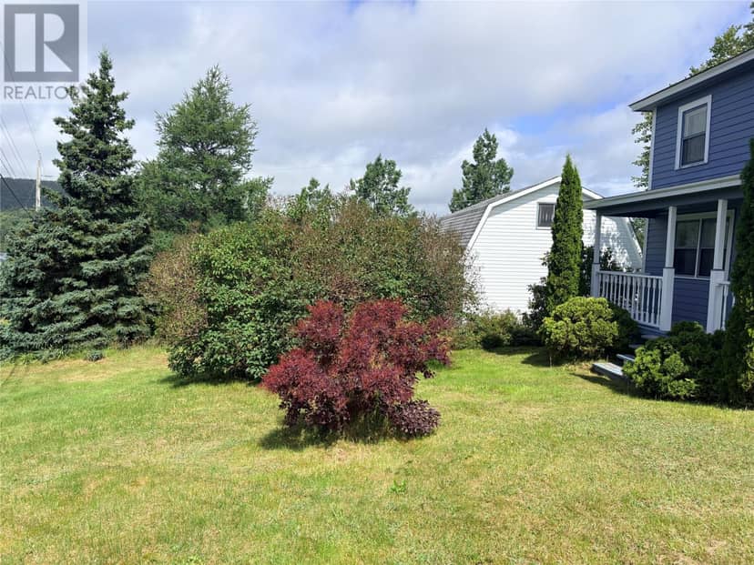 79 Harbour Drive — photo 3 of 40