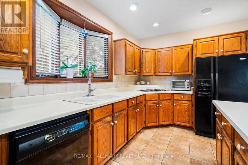203 Jones Road — photo 14 of 40