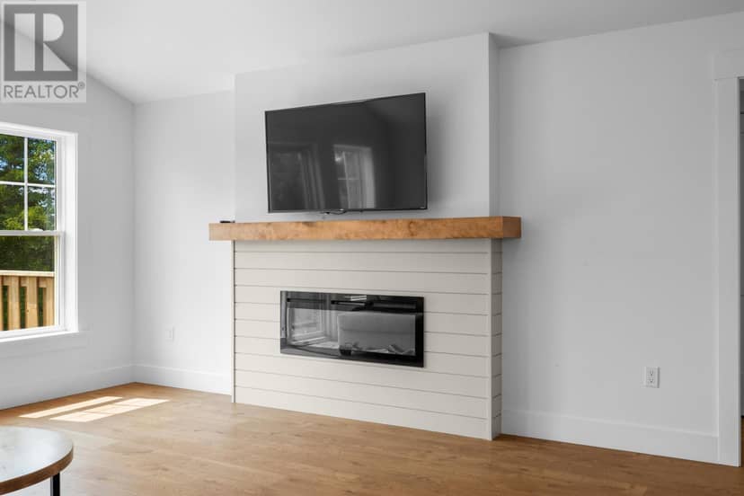 36 Emily Drive — photo 24 of 34