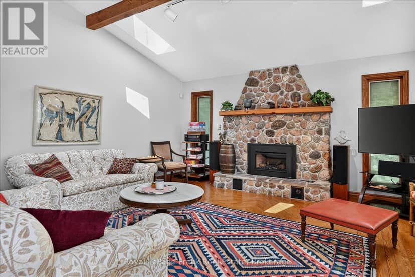 61 Napier Crescent, North Kawartha, photo 8