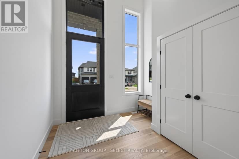 1898 Fountain Grass Drive — photo 5 of 36