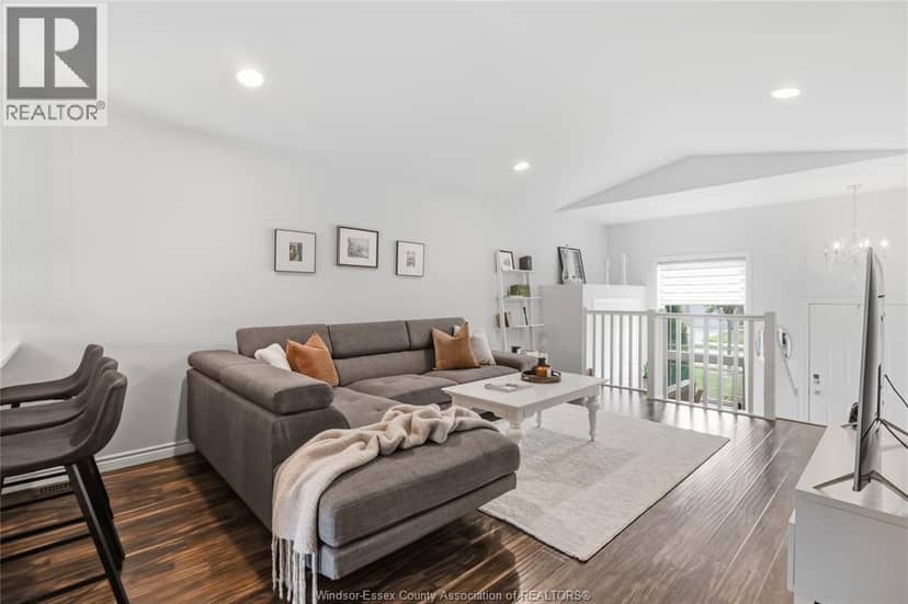 3222 Seville Avenue — photo 6 of 29