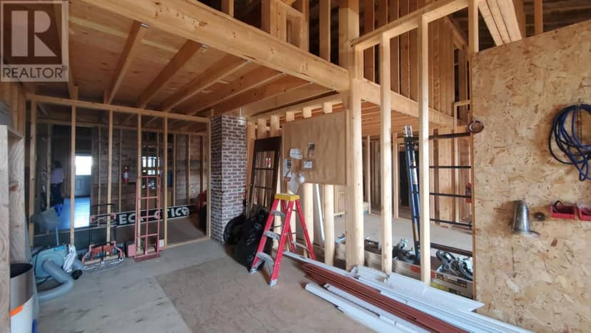239-245 East Street — photo 19 of 34