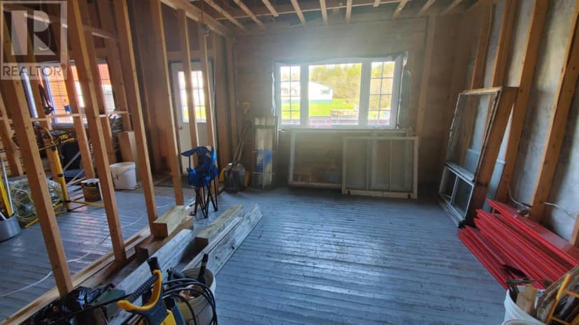 239-245 East Street — photo 24 of 34