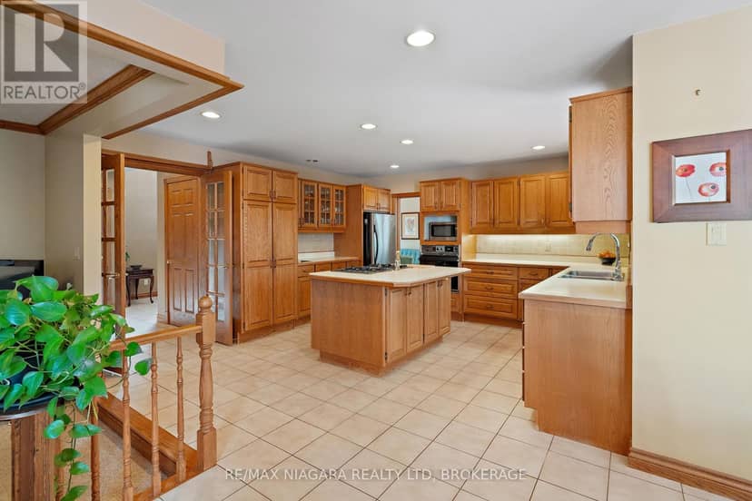 3908 Carolynn Court — photo 13 of 40