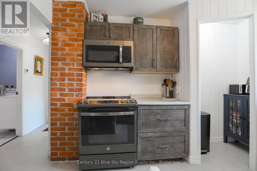 732 Airport Road — photo 15 of 40