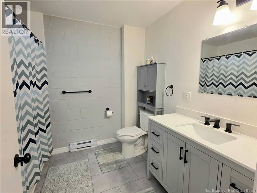 24 Suffolk Street Unit# 35 — photo 20 of 32