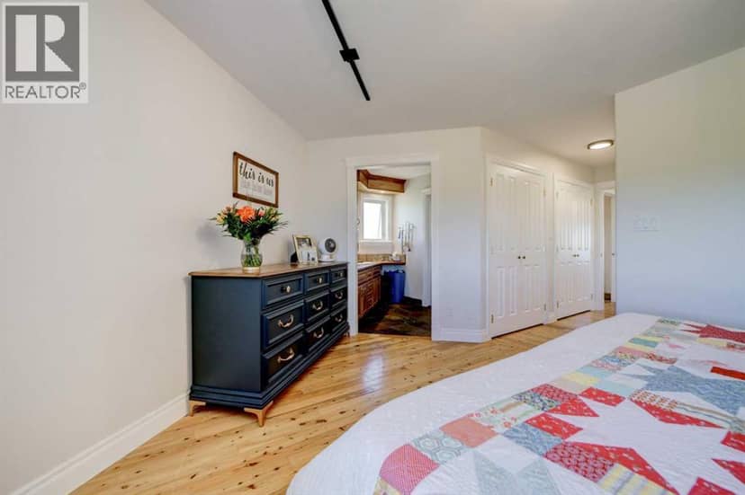 7106 Range Rd 292 — photo 26 of 40