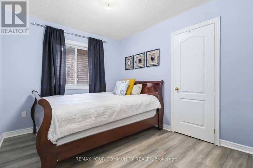 28 Cater Avenue — photo 36 of 40